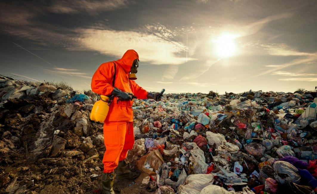 噴灑除臭劑 噴灑除臭劑